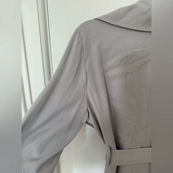 Club Monaco Ellayne Trench Coat (size S) - Picture 10 of 13